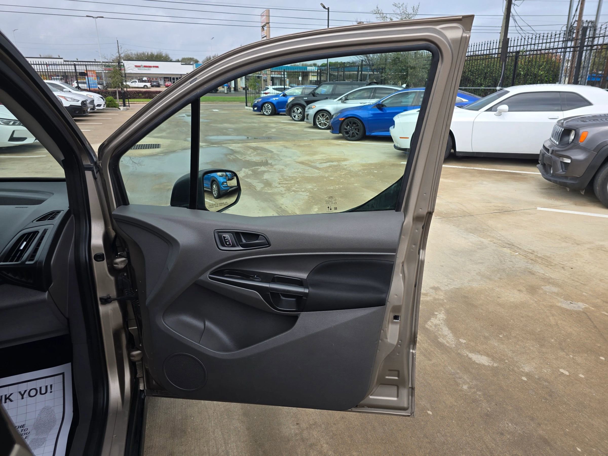 Used 2021 Ford Transit Connect XL image 28