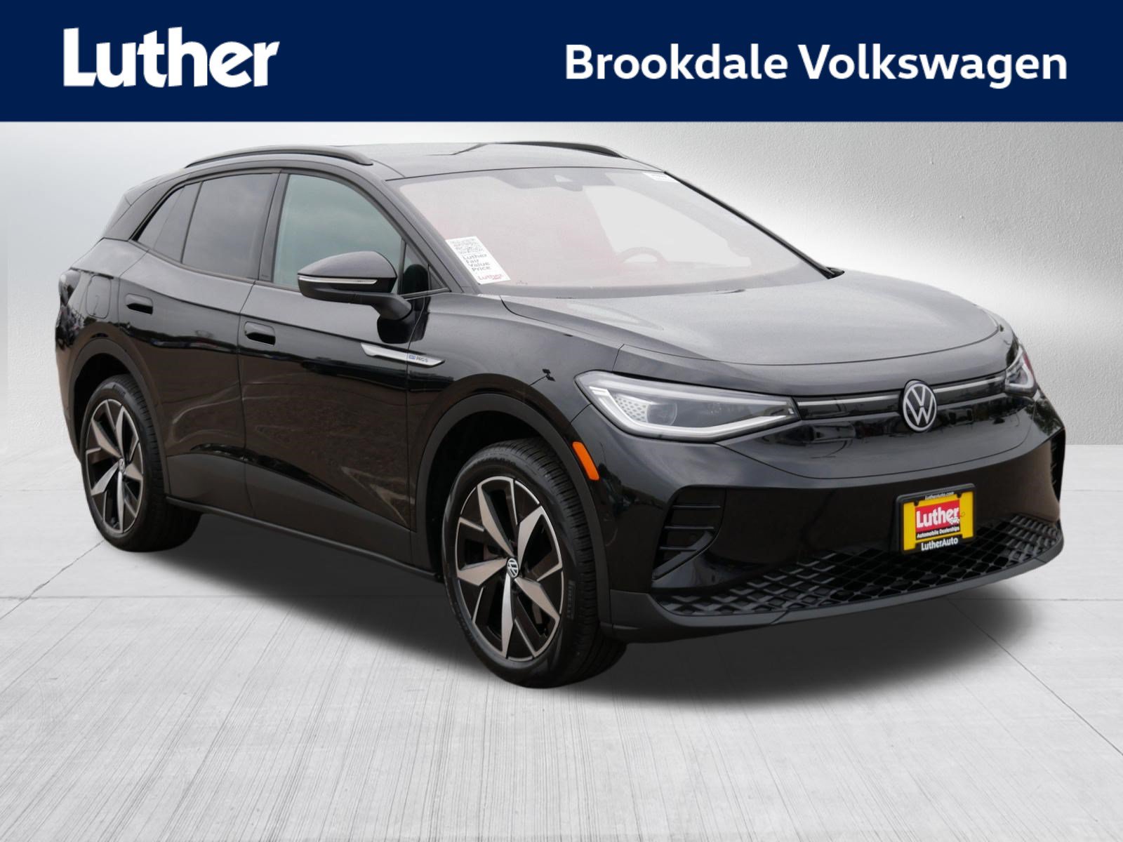 Certified 2023 Volkswagen ID.4 Pro S AWD/4WD image 1