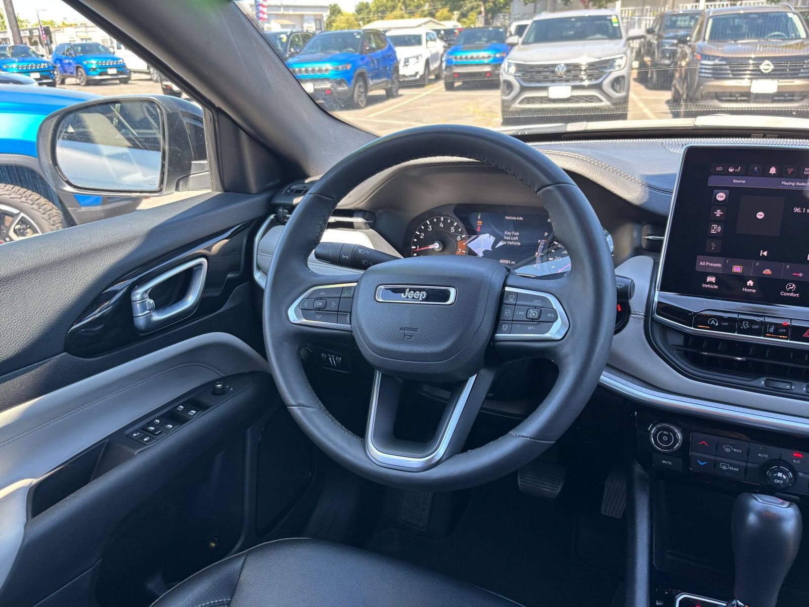 Used 2025 Jeep Compass Limited AWD/4WD image 35