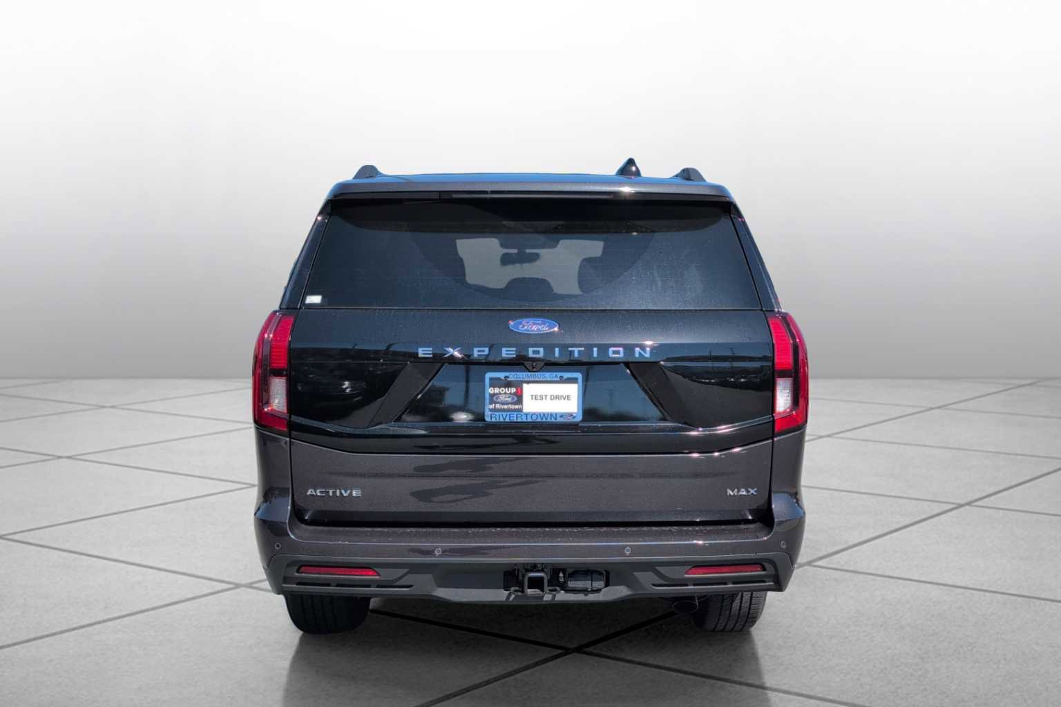 New 2026 Ford Expedition Max Active RWD image 4