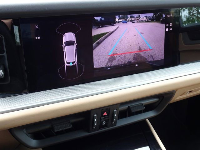 Used 2024 Porsche Cayenne S AWD/4WD image 19