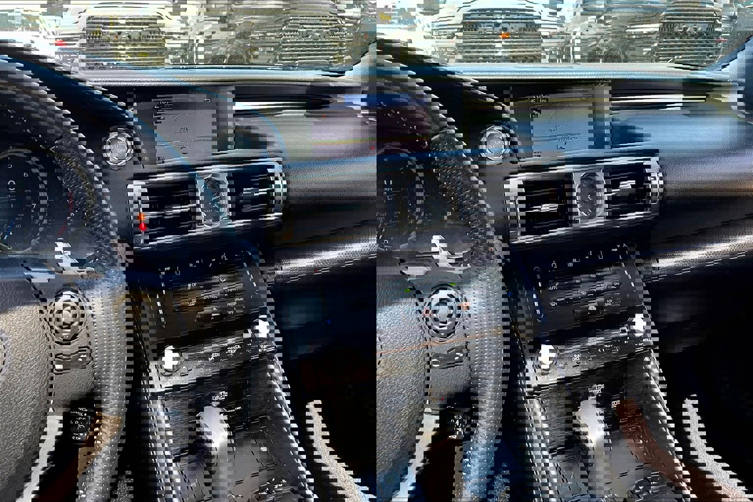 Used 2014 Lexus IS 350 w/ F Sport Package image 6