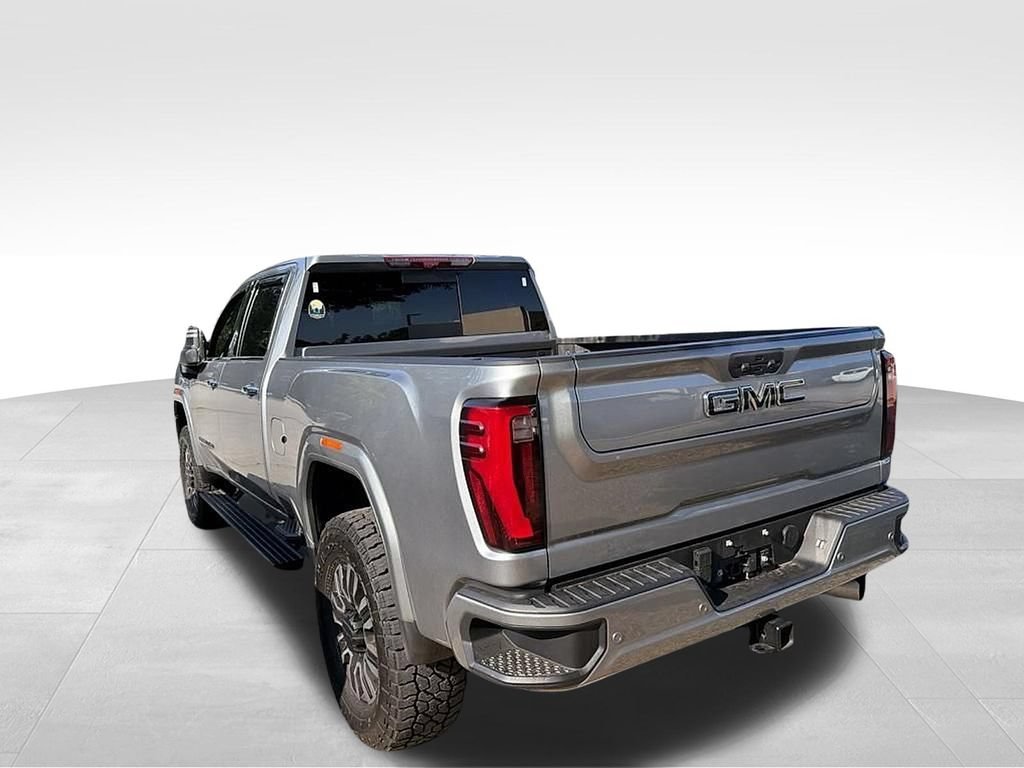 Used 2024 GMC Sierra 2500 Denali Ultimate AWD/4WD image 6