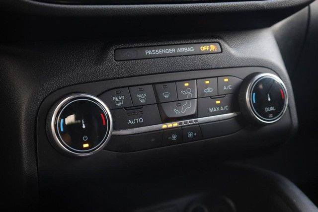 Used 2025 Ford Escape ST-Line AWD/4WD image 14