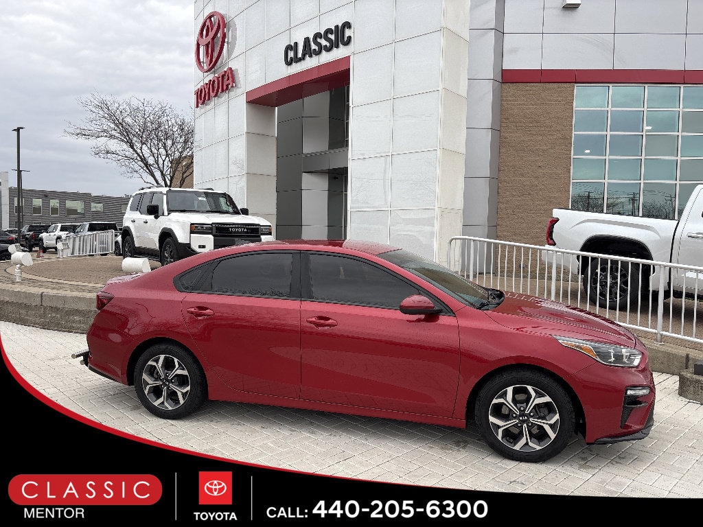 Used 2019 Kia Forte LXS FWD image 1