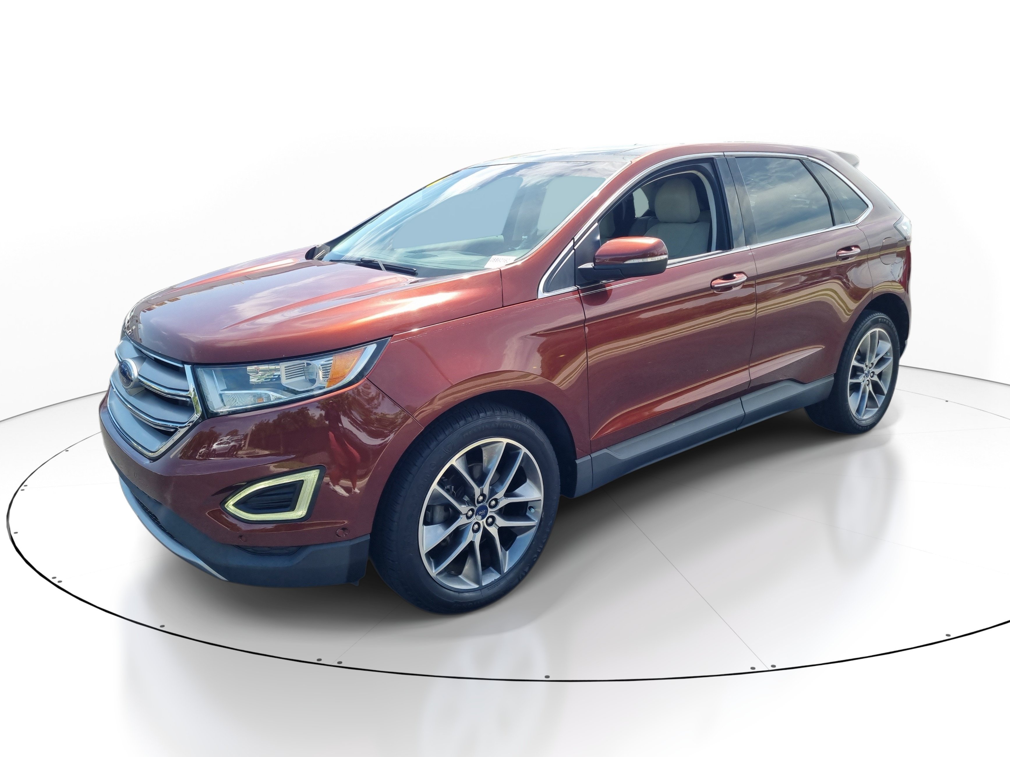 Used 2016 Ford Edge Titanium w/ Equipment Group 302A FWD image 3