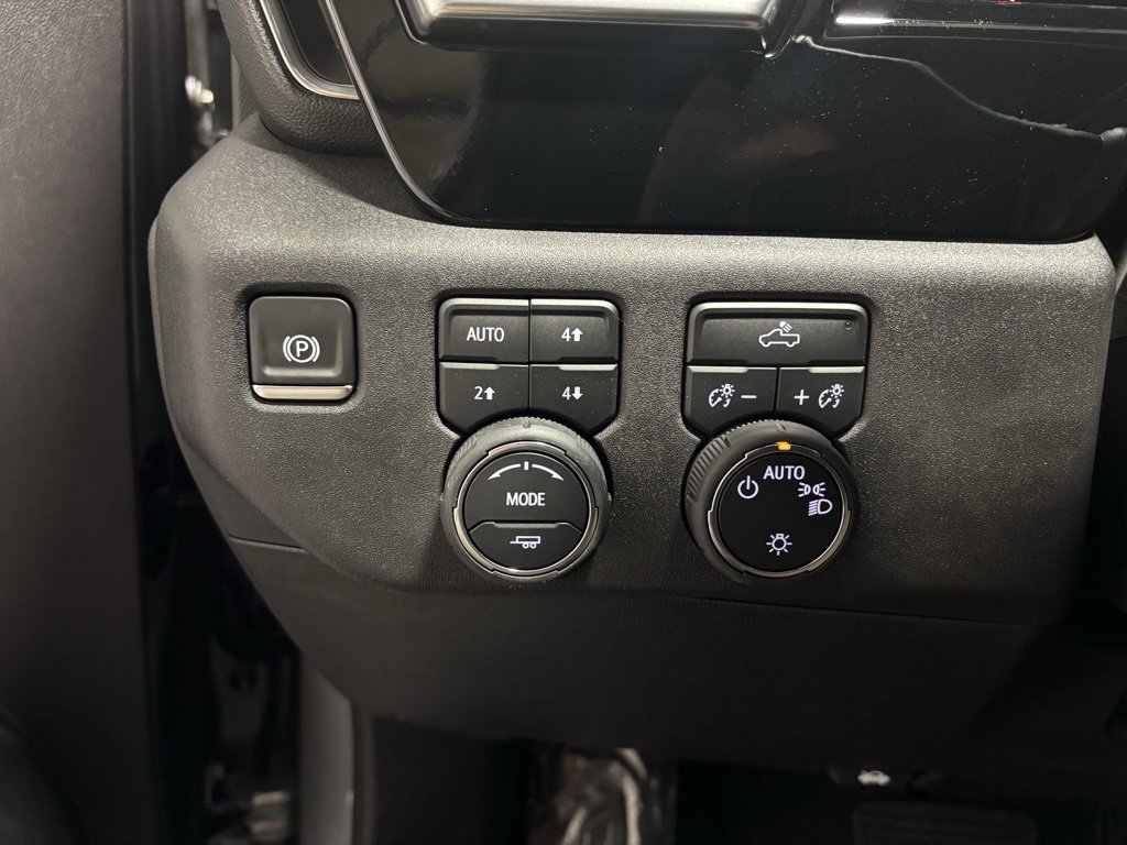 New 2026 Chevrolet Silverado 1500 LT image 13
