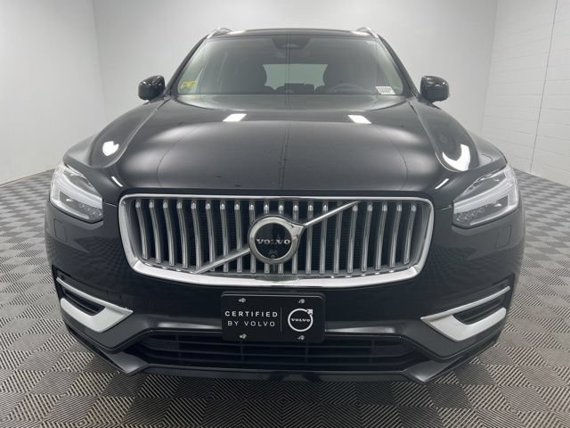 Used 2025 Volvo XC90 B6 Ultra w/ Protection Package Premier AWD/4WD image 4
