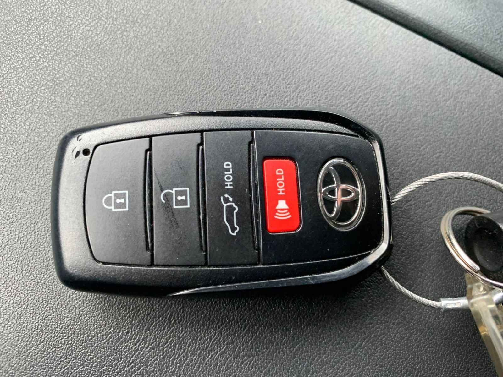 Used 2025 Toyota Highlander XSE image 23