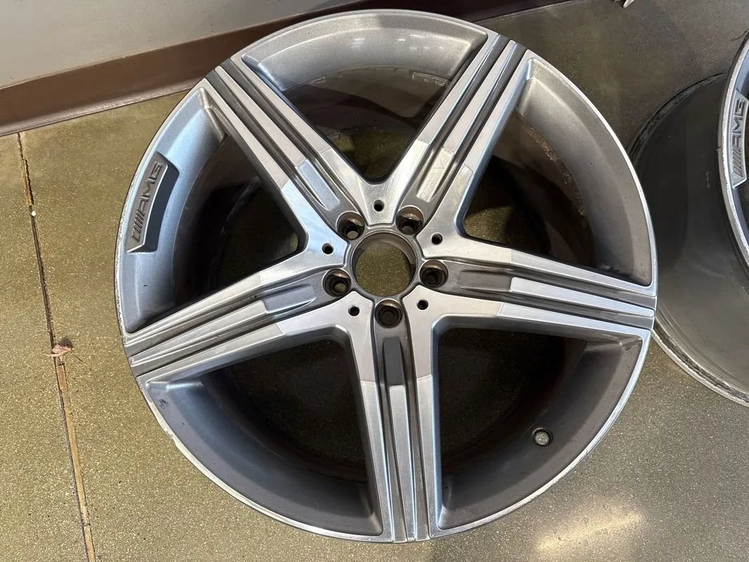 Used 2014 Mercedes-Benz S 63 AMG 4MATIC Sedan image 44