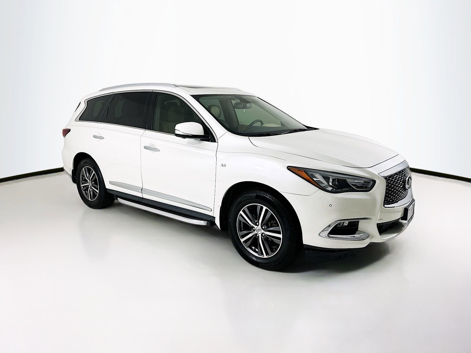 Used 2017 INFINITI QX60 FWD w/ Premium Plus Package image 1