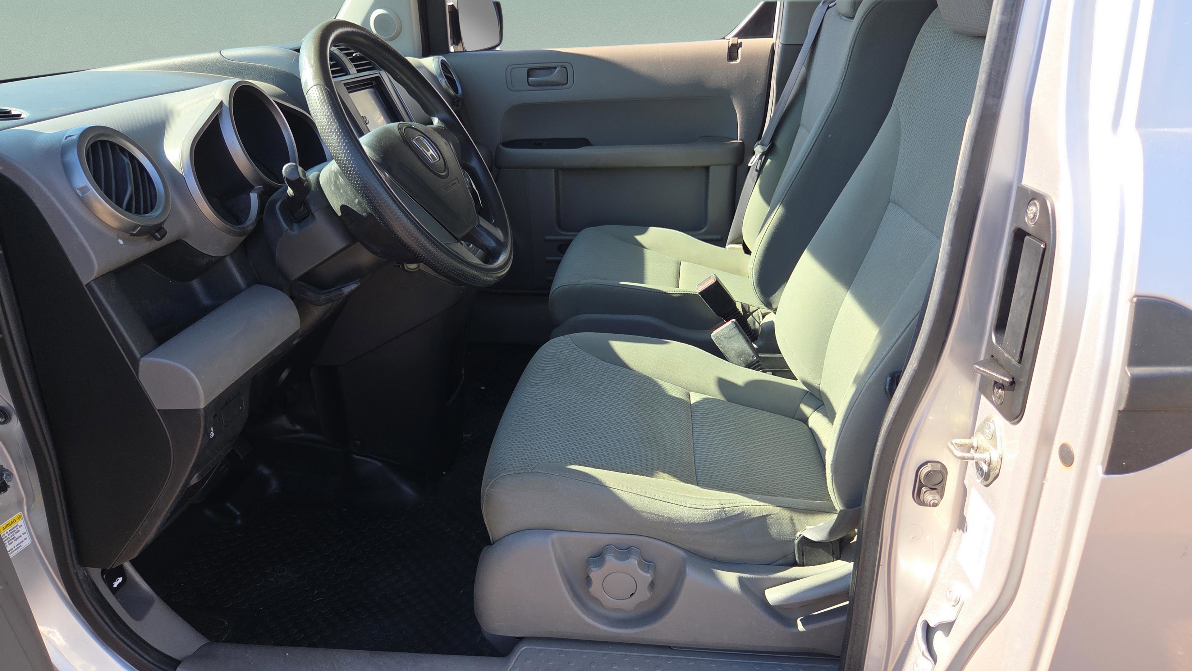 Used 2011 Honda Element LX image 10