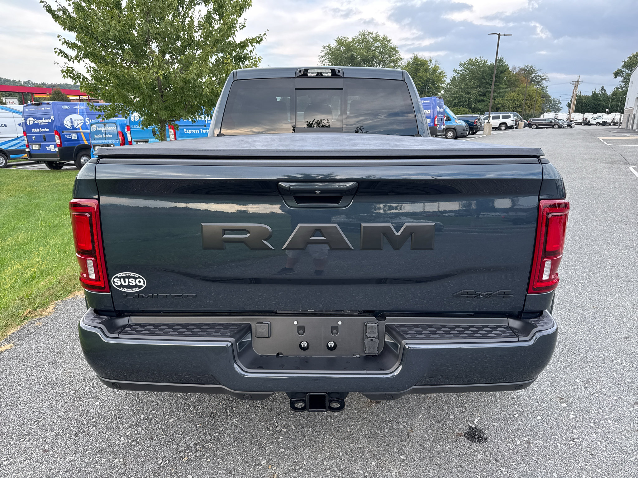 New 2026 RAM 3500 Limited AWD/4WD image 10