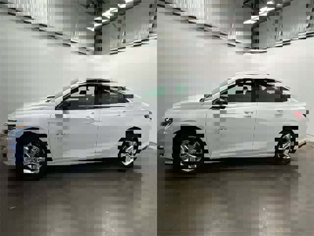 Used 2022 Chevrolet Malibu LS w/ LPO, Floor Liner Package image 2