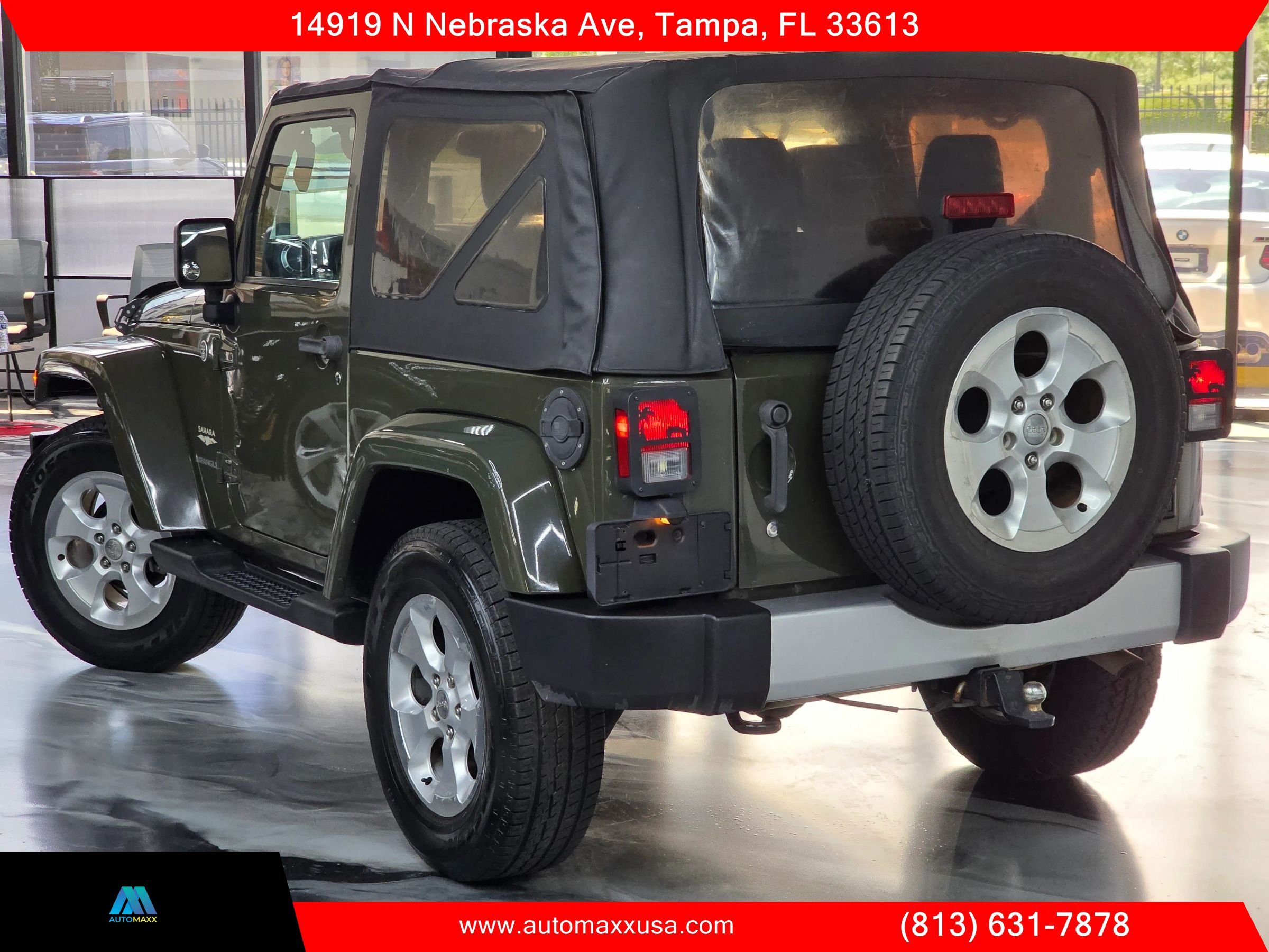 Used 2015 Jeep Wrangler Sahara w/ Connectivity Group AWD/4WD image 40