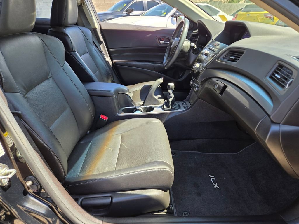 Used 2015 Acura ILX w/ Premium Package FWD image 27