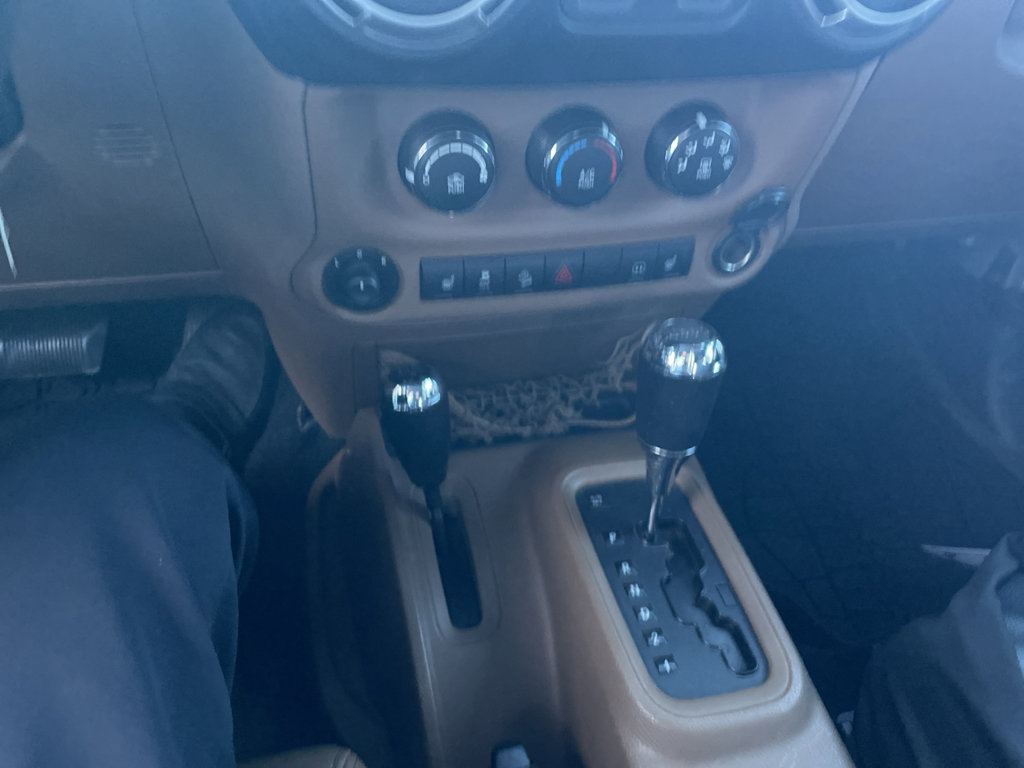 Used 2011 Jeep Wrangler Sahara w/ Trailer Tow Group image 11