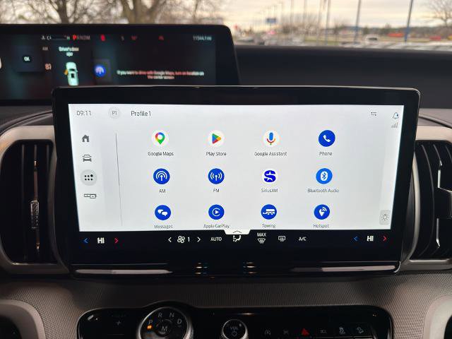 Certified 2025 Ford Expedition Active AWD/4WD image 31
