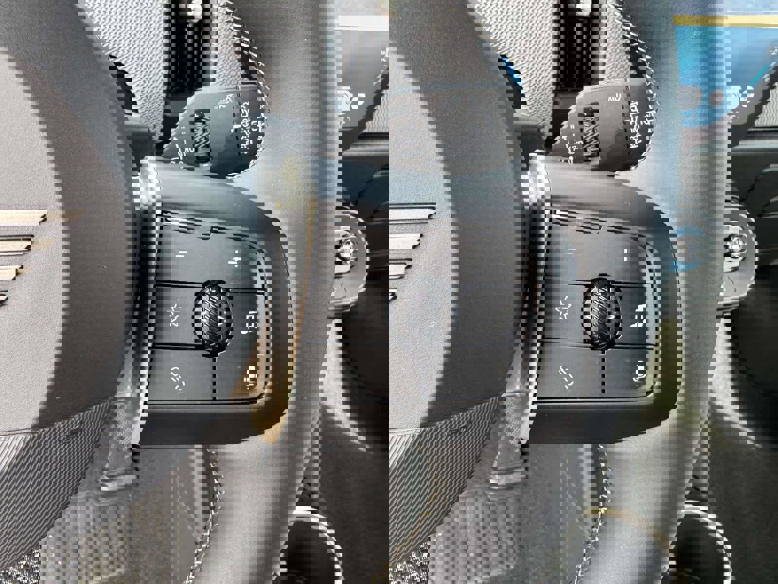 Used 2025 MINI Cooper S image 25