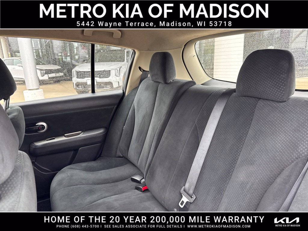 Used 2011 Nissan Versa 1.8 S w/ Plus Pkg FWD image 28