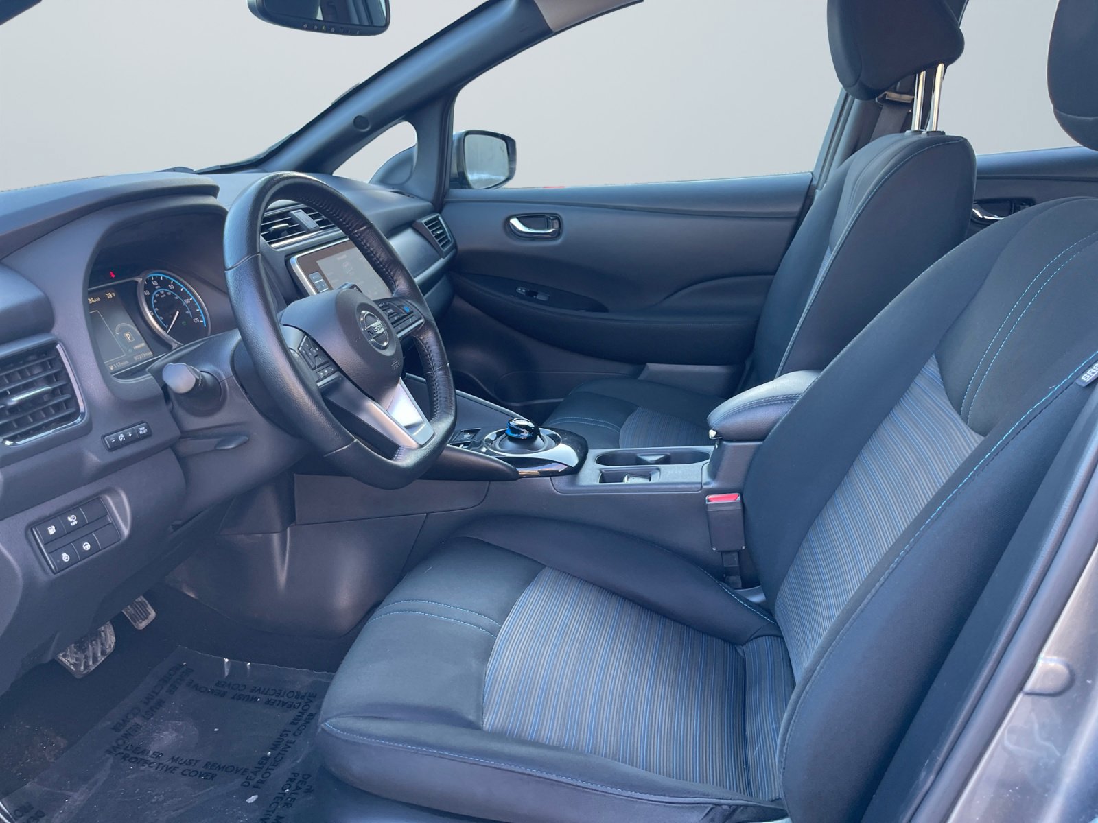 Used 2022 Nissan Leaf SV Plus image 10