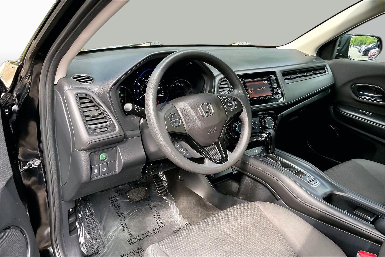 Used 2019 Honda HR-V LX image 17