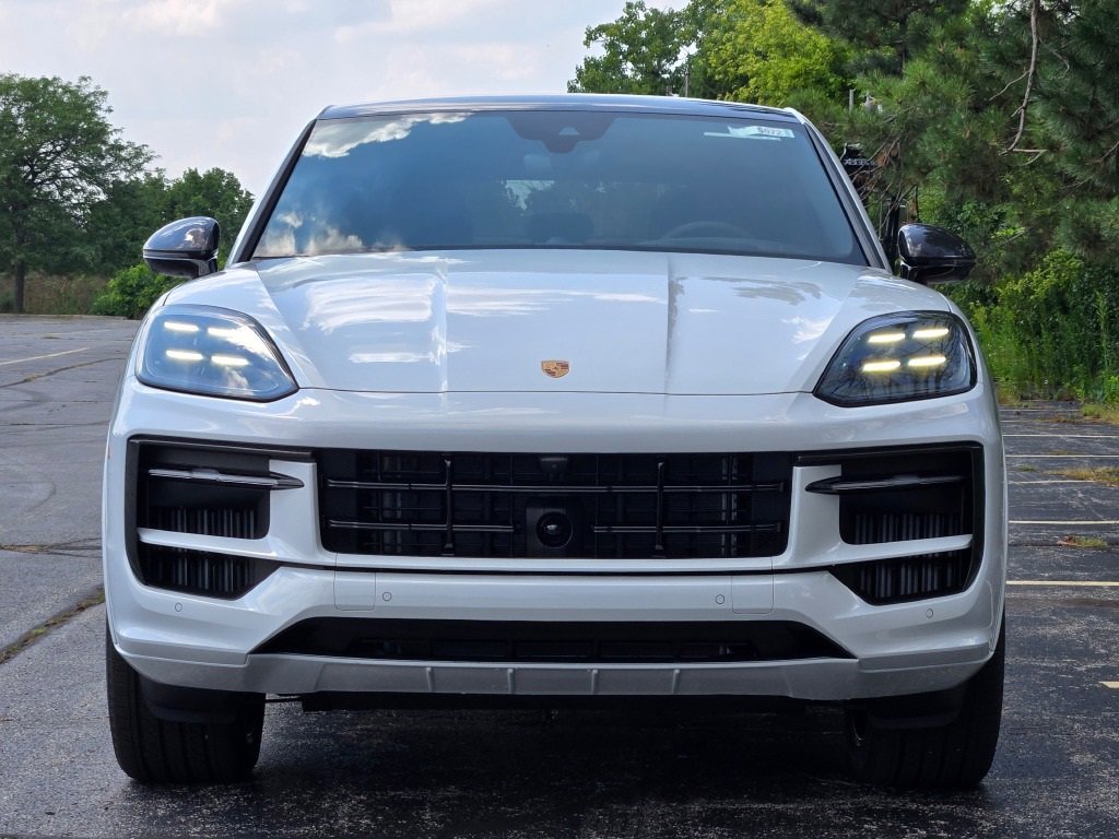 New 2026 Porsche Cayenne Coupe image 11