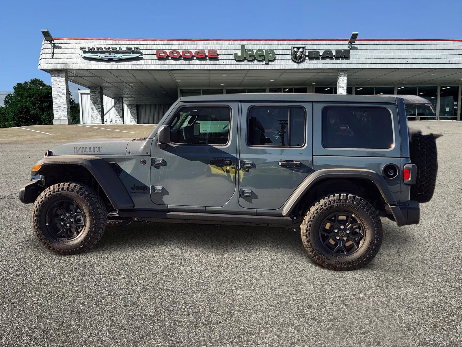 New 2025 Jeep Wrangler Willys image 3