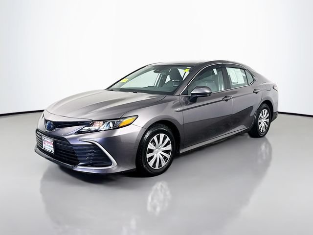 Used 2021 Toyota Camry LE FWD image 2