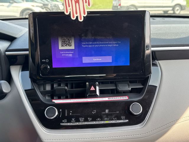 Certified 2024 Toyota Corolla Cross L image 28