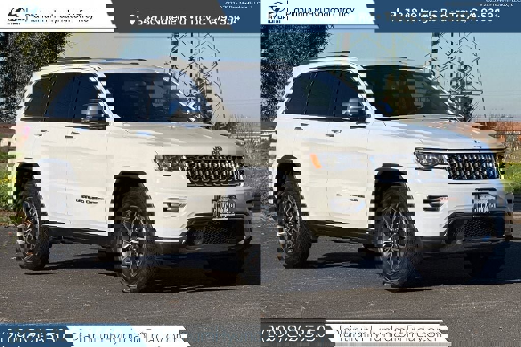 Used 2021 Jeep Grand Cherokee Limited w/ Luxury Group II image 1