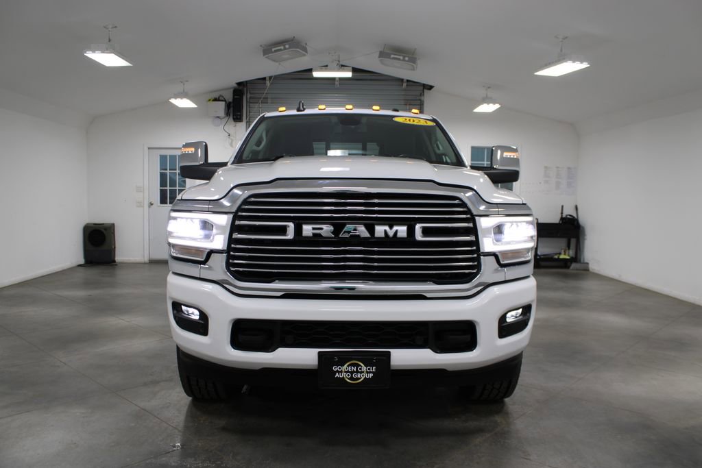 Used 2023 RAM 3500 Laramie AWD/4WD image 3