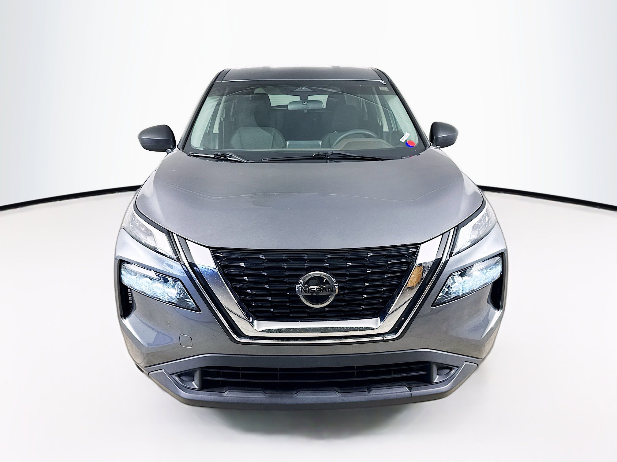 Used 2021 Nissan Rogue S image 3