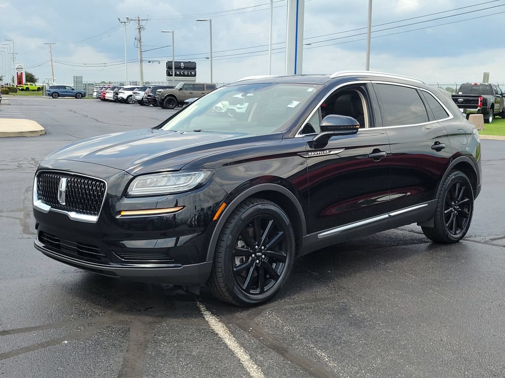 Certified 2023 Lincoln Nautilus Reserve AWD/4WD image 8