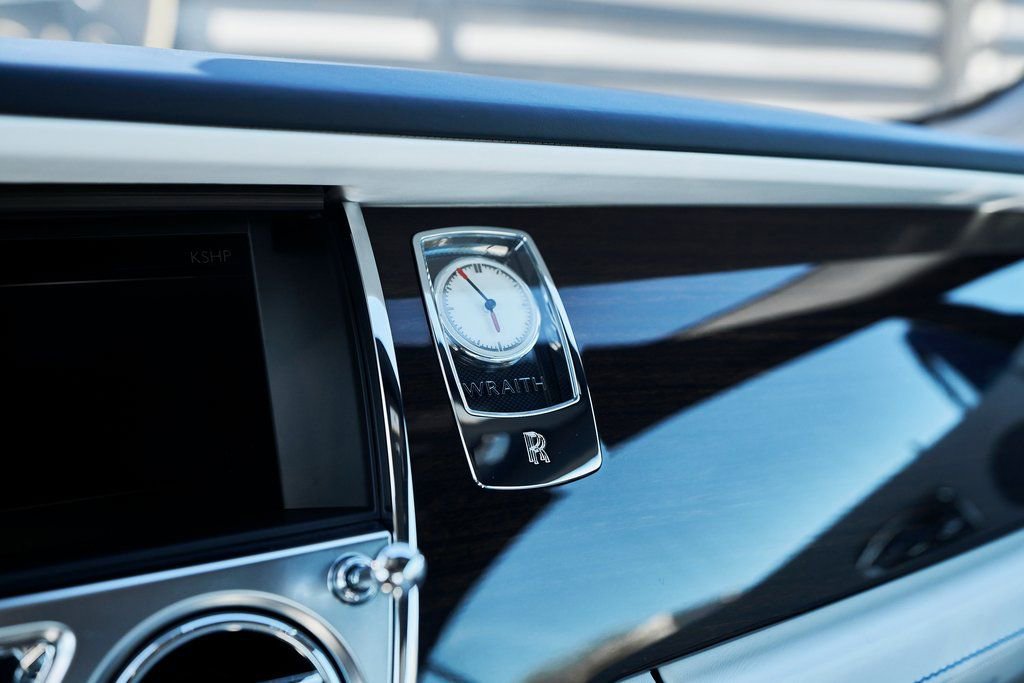Used 2020 Rolls-Royce Wraith image 79