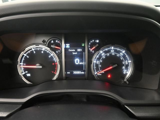Used 2024 Toyota 4Runner TRD Off-Road Premium image 13