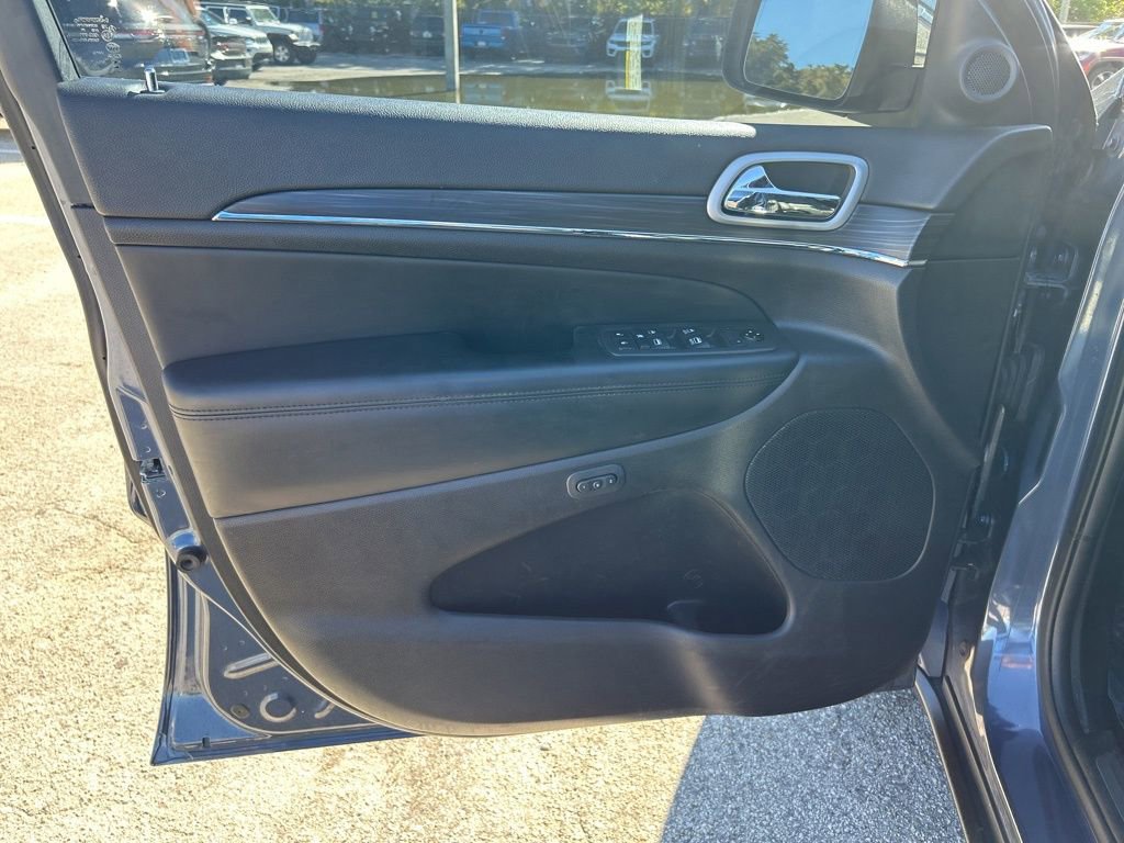 Used 2020 Jeep Grand Cherokee Limited w/ Premium Lighting Group image 35