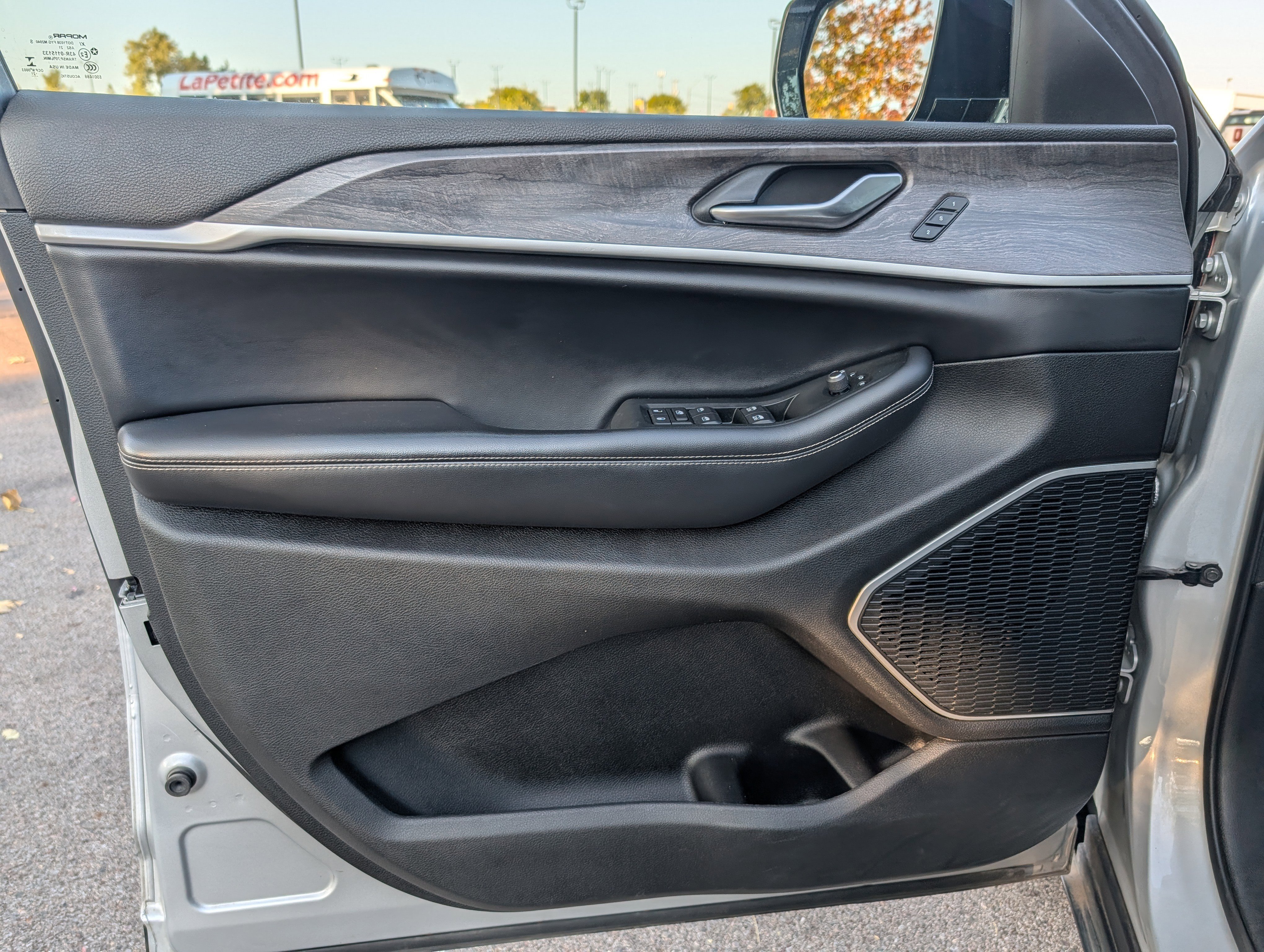 Used 2021 Jeep Grand Cherokee L Limited image 28