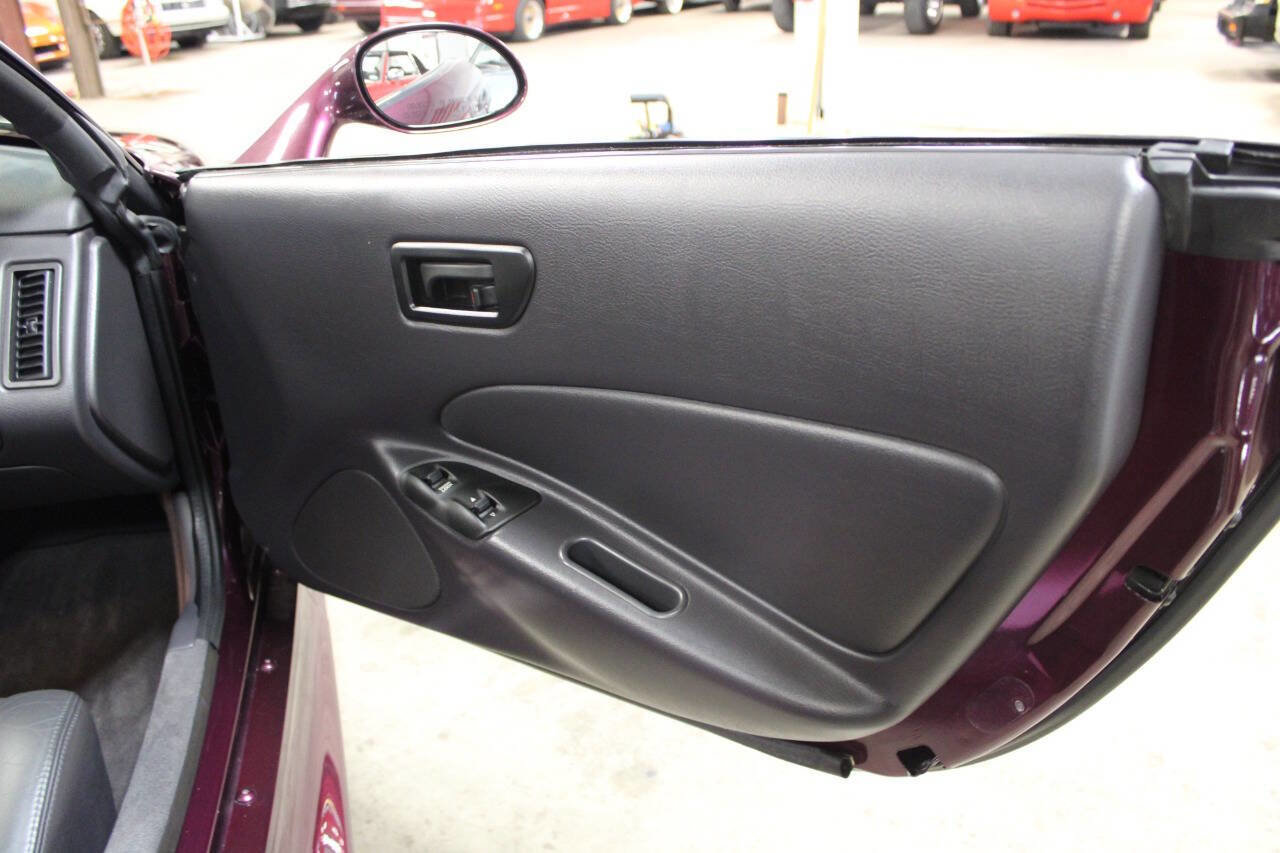 Used 1997 Plymouth Prowler image 39
