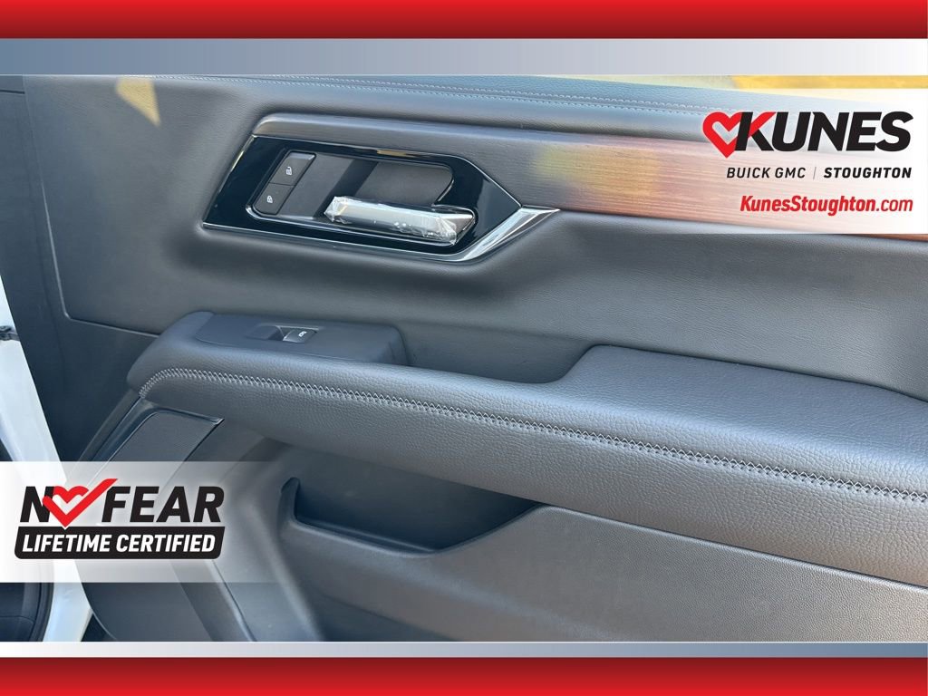 Used 2025 GMC Yukon Denali image 51