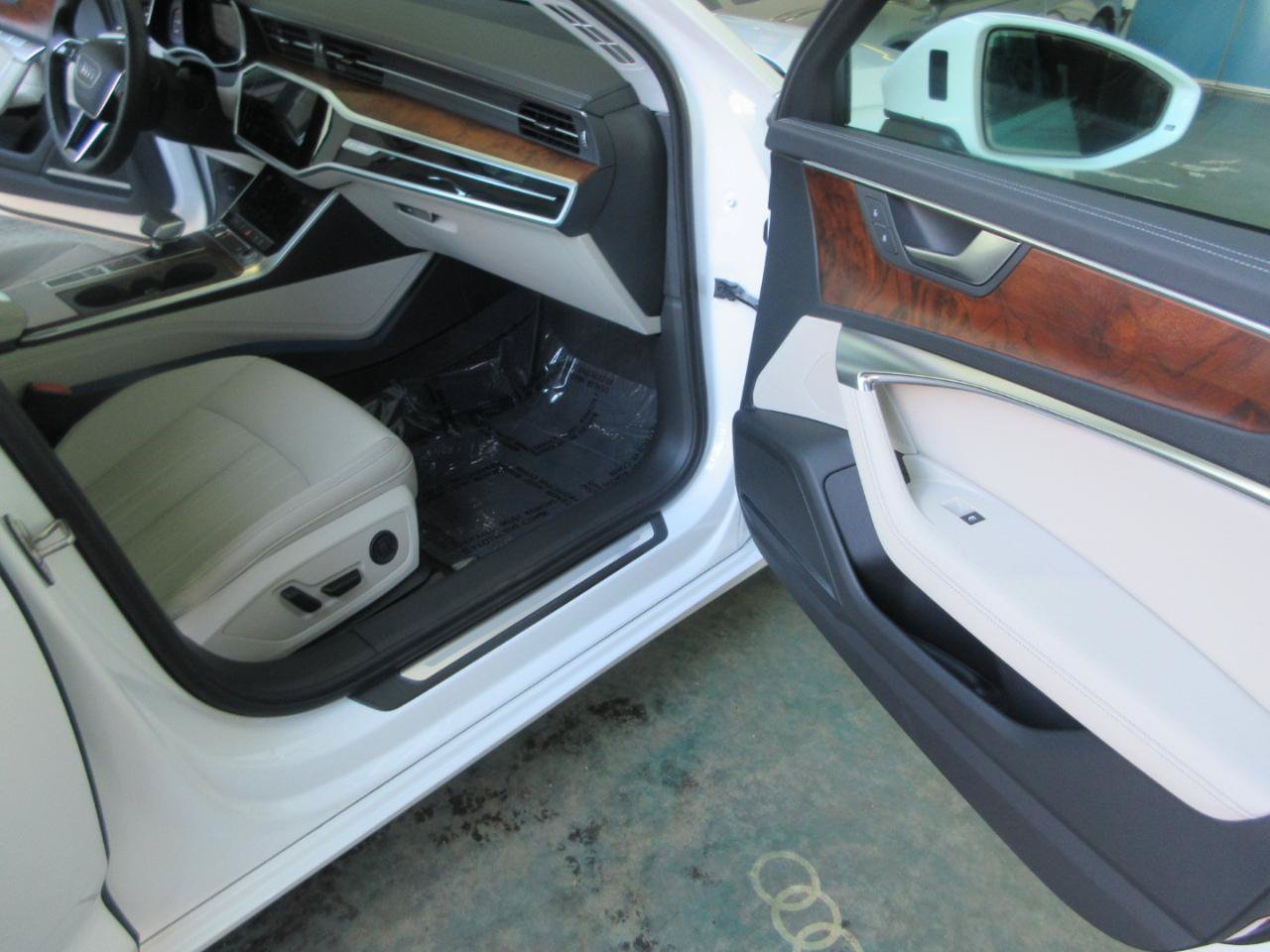Used 2023 Audi A6 Premium Plus w/ Premium Plus Package AWD/4WD image 22