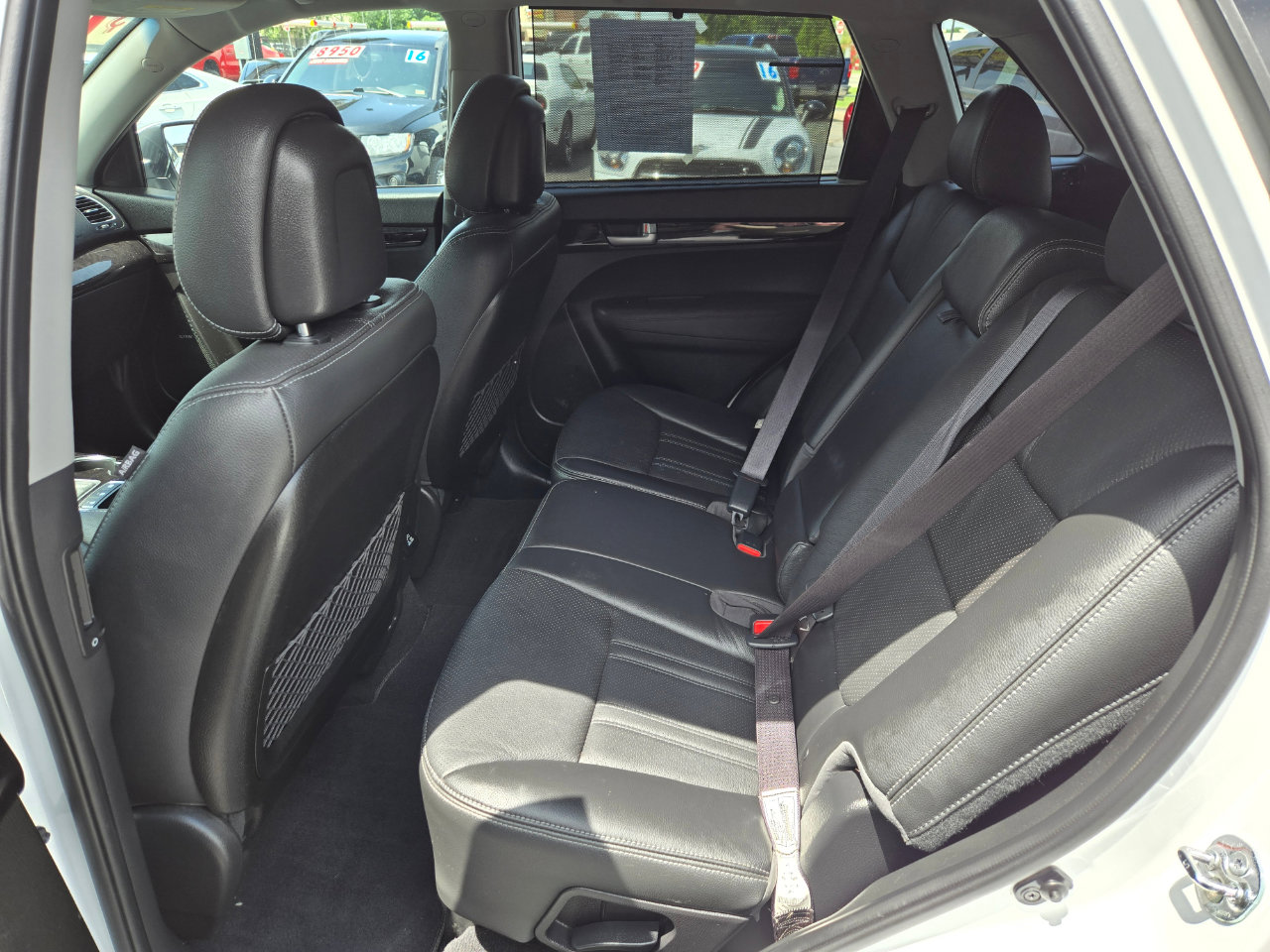 Used 2015 Kia Sorento SX image 8