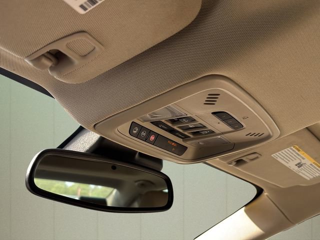 Used 2017 Buick LaCrosse Premium w/ Driver Confidence Package #2 image 31