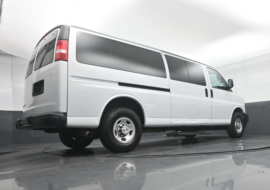 Used 2023 Chevrolet Express 3500 LS RWD image 49