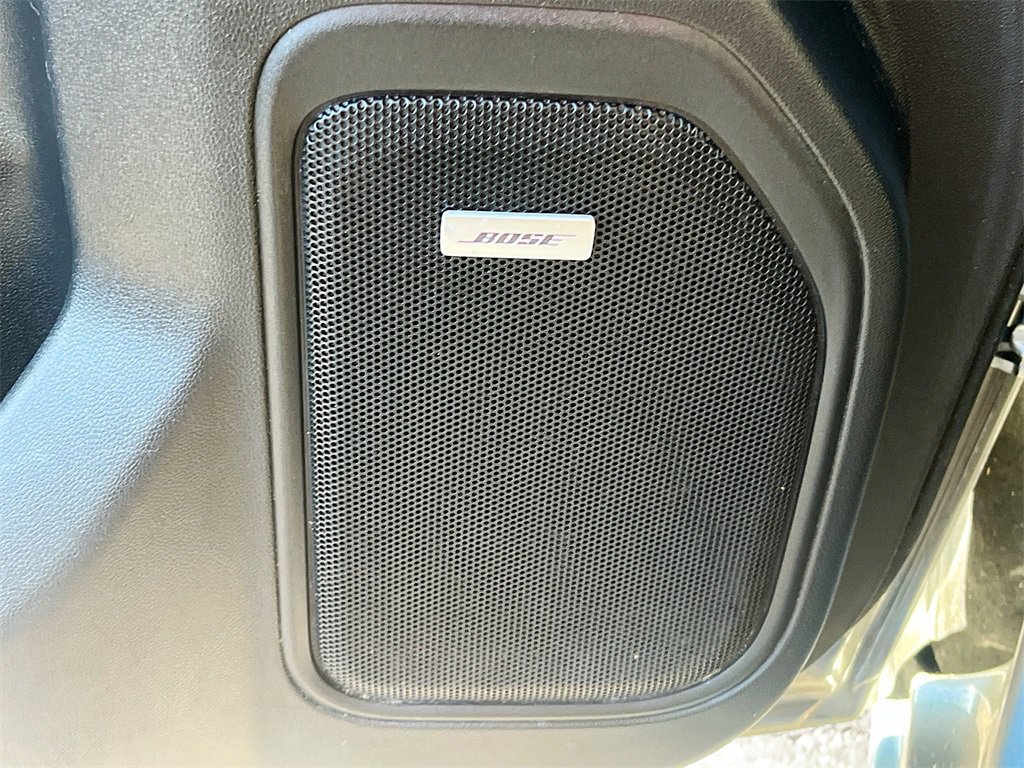 Used 2021 Chevrolet Silverado 1500 High Country w/ Technology Package image 19