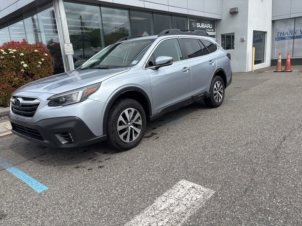 Certified 2022 Subaru Outback Premium AWD/4WD image 6