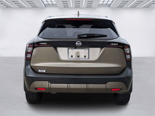 Used 2025 Nissan Kicks SV FWD image 6