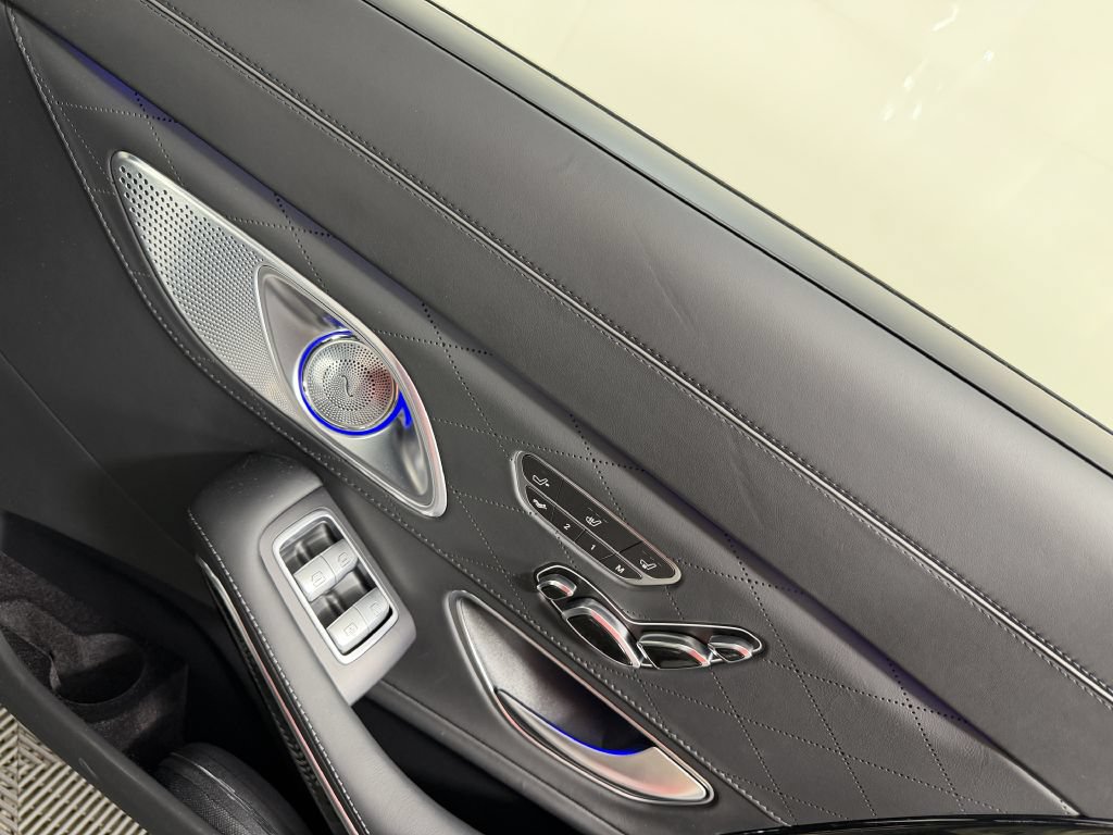 Used 2017 Mercedes-Benz Maybach S 550 4MATIC image 52
