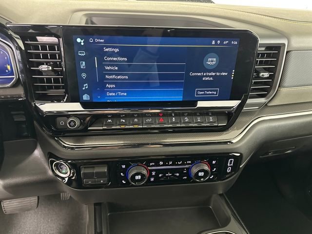 Used 2025 Chevrolet Silverado 1500 ZR2 w/ Technology Package image 21