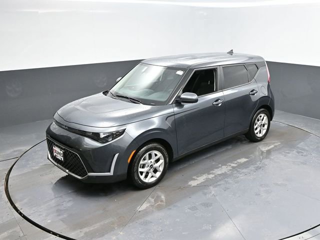 Used 2024 Kia Soul LX w/ LX Technology Package image 30